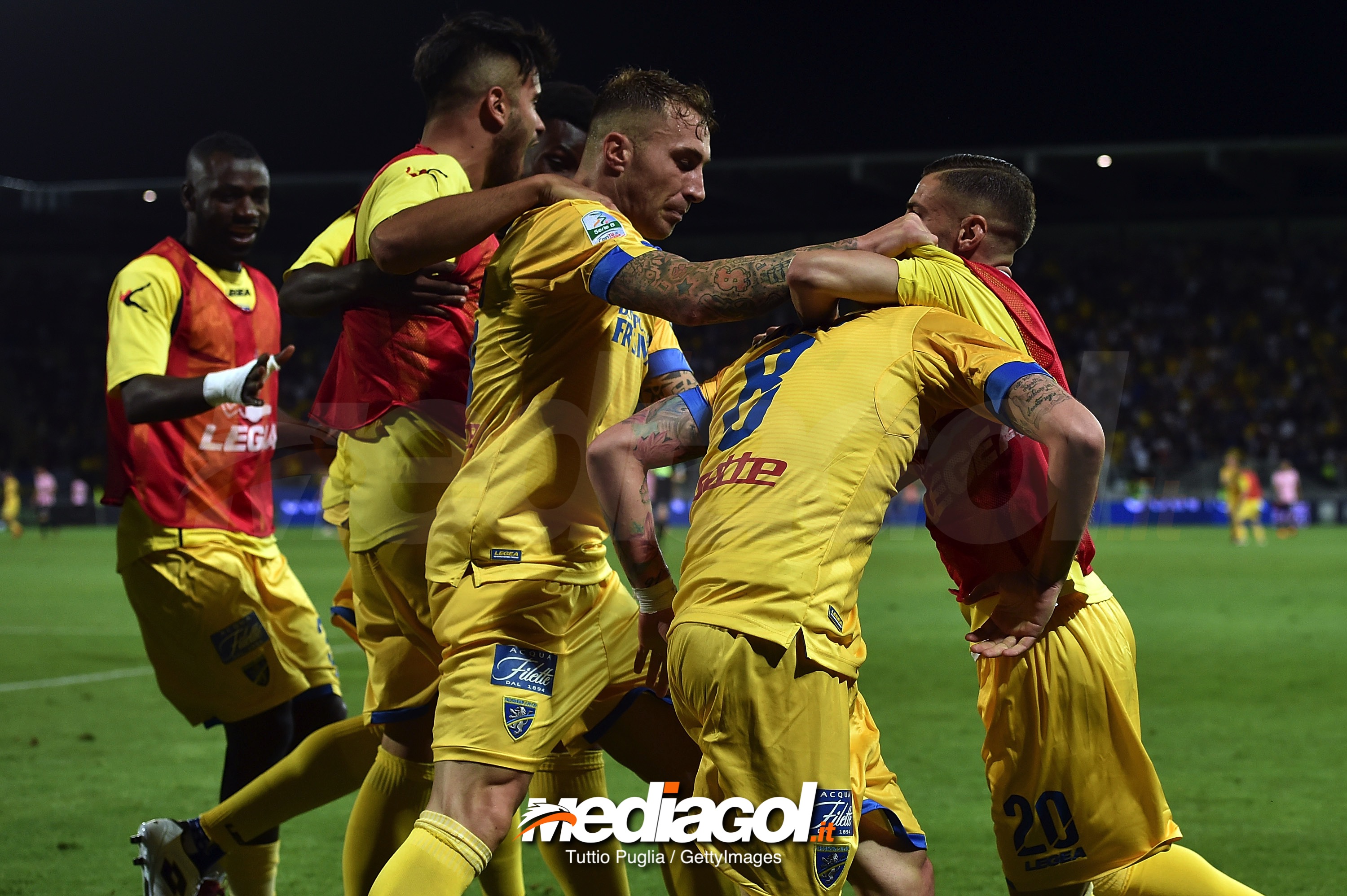 FROSINONE, ITALY - JUNE 16:  Raffaele Maiello of Frosinone celebrates after scoring the opening goal during the serie B playoff match final between Frosinone Calcio v US Citta di Palermo at Stadio Benito Stirpe on June 16, 2018 in Frosinone, Italy.  (Photo by Tullio M. Puglia/Getty Images)