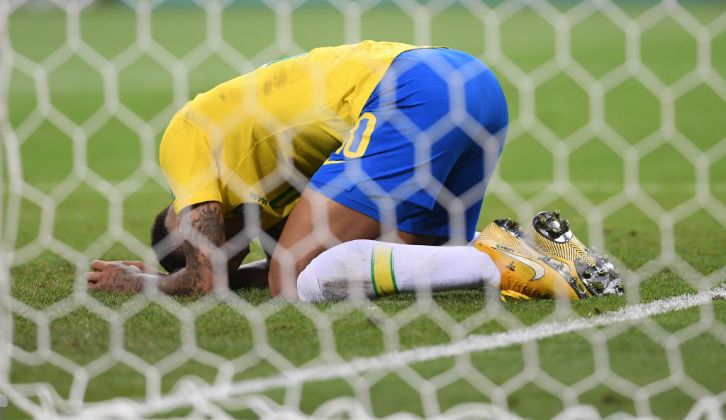KAZAN, RUSSIA - JULY 06: Neymar of Brazil reacts after a missed opportunity during the 2018 FIFA World Cup Russia Quarter Final match between Brazil and Belguim at Kazan Arena on July 6, 2018 in Kazan, Russia.  (Photo by Laurence Griffiths/Getty Images)