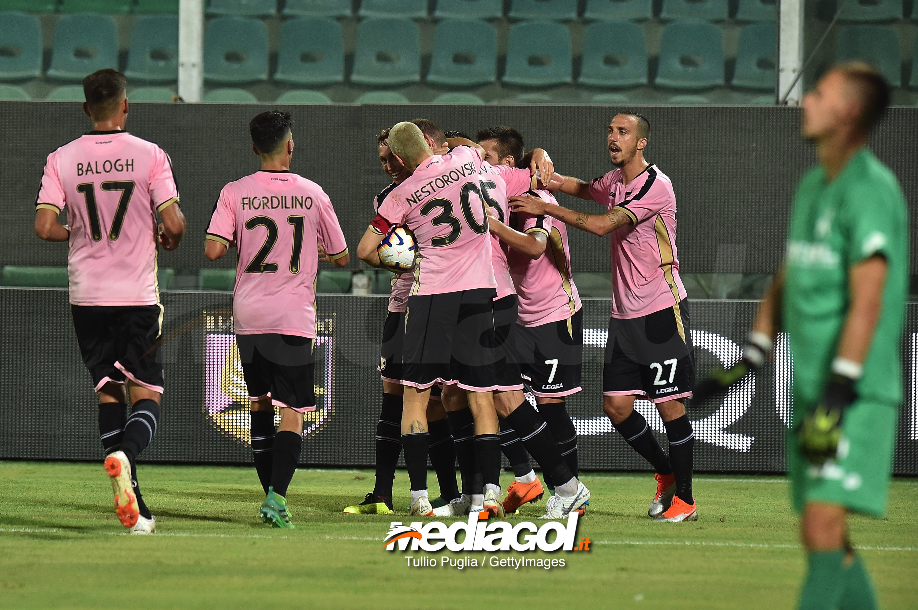 PALERMO, ITALY - AUGUST 05:  Slobodan Rajkovic of Palermo celebrates after scoring the equalizing goal during the TIM Cup match between US Citta' di Palermo and Vicenza Calcio at Stadio Renzo Barbera on August 5, 2018 in Palermo, Italy.  (Photo by Tullio M. Puglia/Getty Images)
