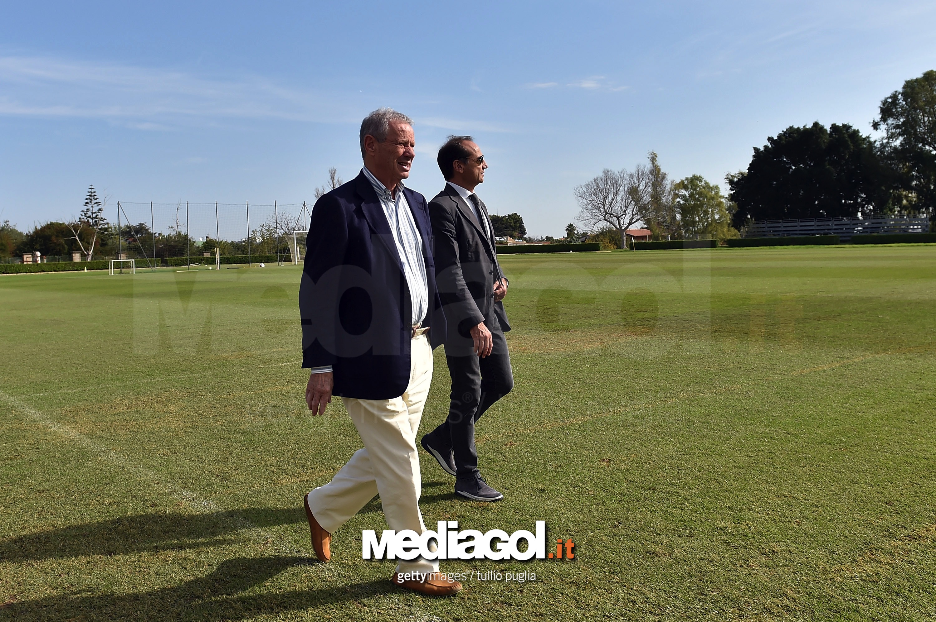 PALERMO, ITALY - OCTOBER 20:  President Maurizio Zamparini (L) of US Citta' di Palermo and Sport Director Fabio Lupo look on during a Palermo training session at Campo Tenente Onorato on October 20, 2017 in Palermo, Italy.  (Photo by Tullio M. Puglia/Getty Images)