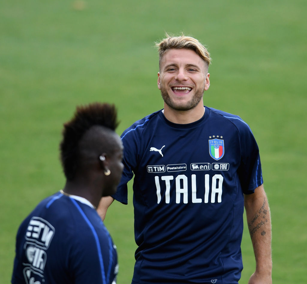 FLORENCE, ITALY - SEPTEMBER 04:  Ciro Immobile (R) and Mario Balotelli of Italy react during an Italy training session at Centro Tecnico Federale di Coverciano on September 4, 2018 in Florence, Italy.  (Photo by Claudio Villa/Getty Images)