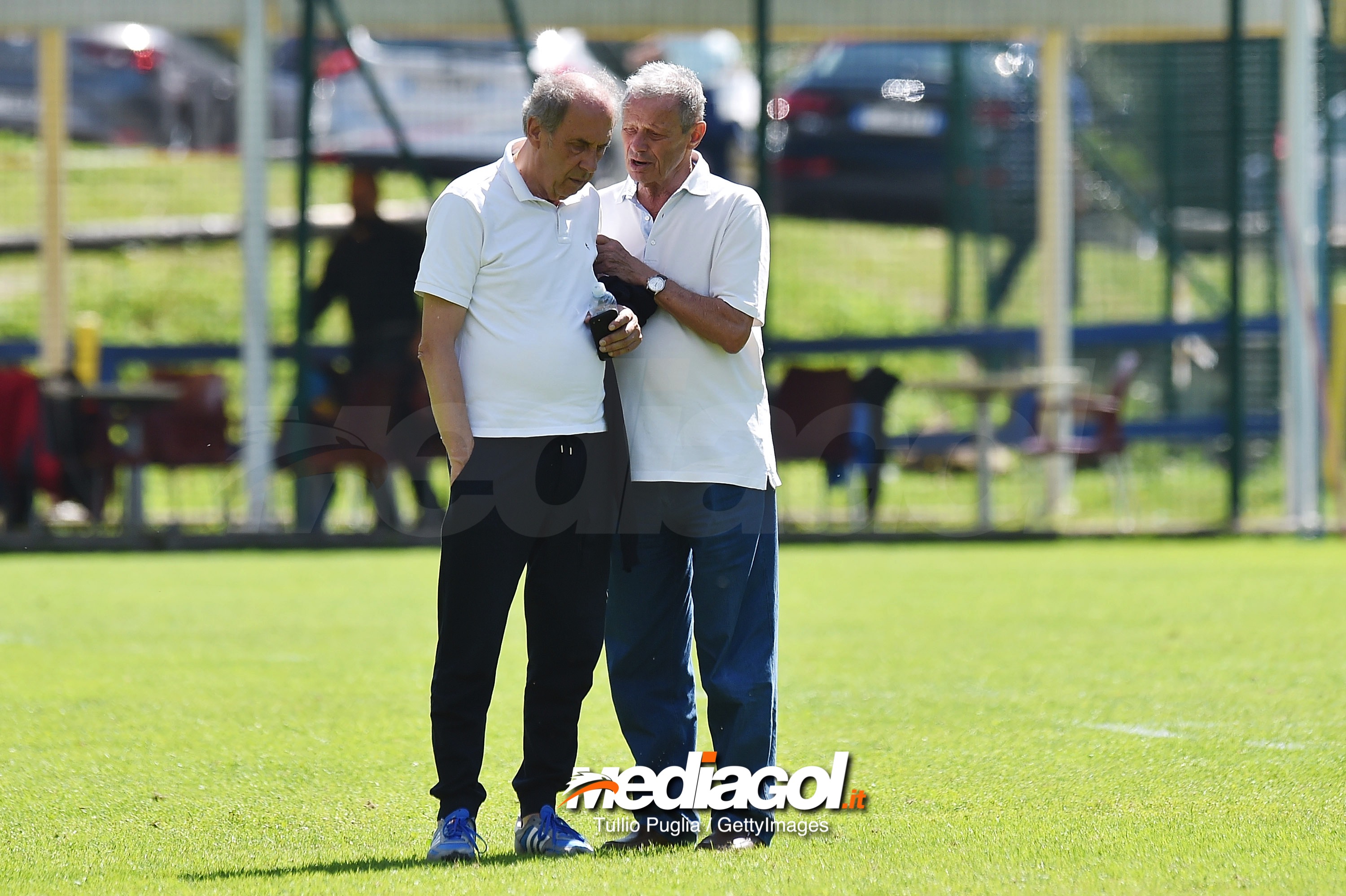 BELLUNO, ITALY - JULY 25: Sport Director Rino Foschi and Palermo owner Maurizio Zamparini look on during a training session at the US Citta' di Palermo training camp on July 25, 2018 in Belluno, Italy.  (Photo by Tullio M. Puglia/Getty Images)