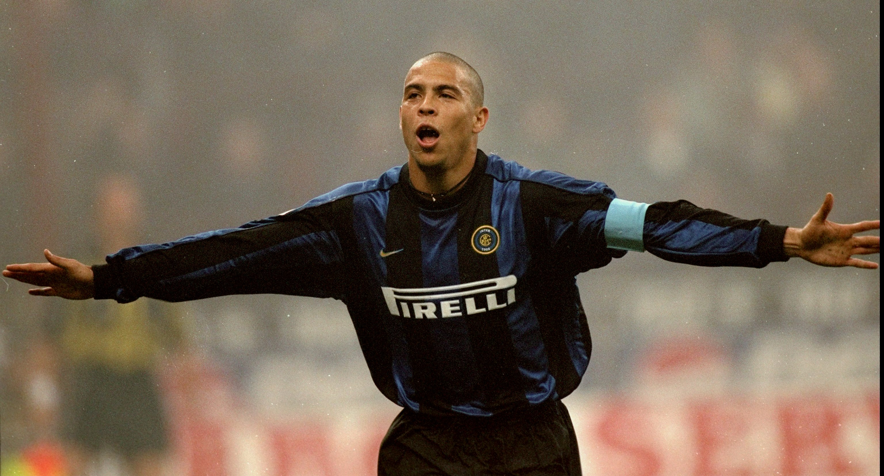 23 Oct 1999:  Ronaldo of Inter Milan celebrates after scoring during the Serie A match against AC Mi