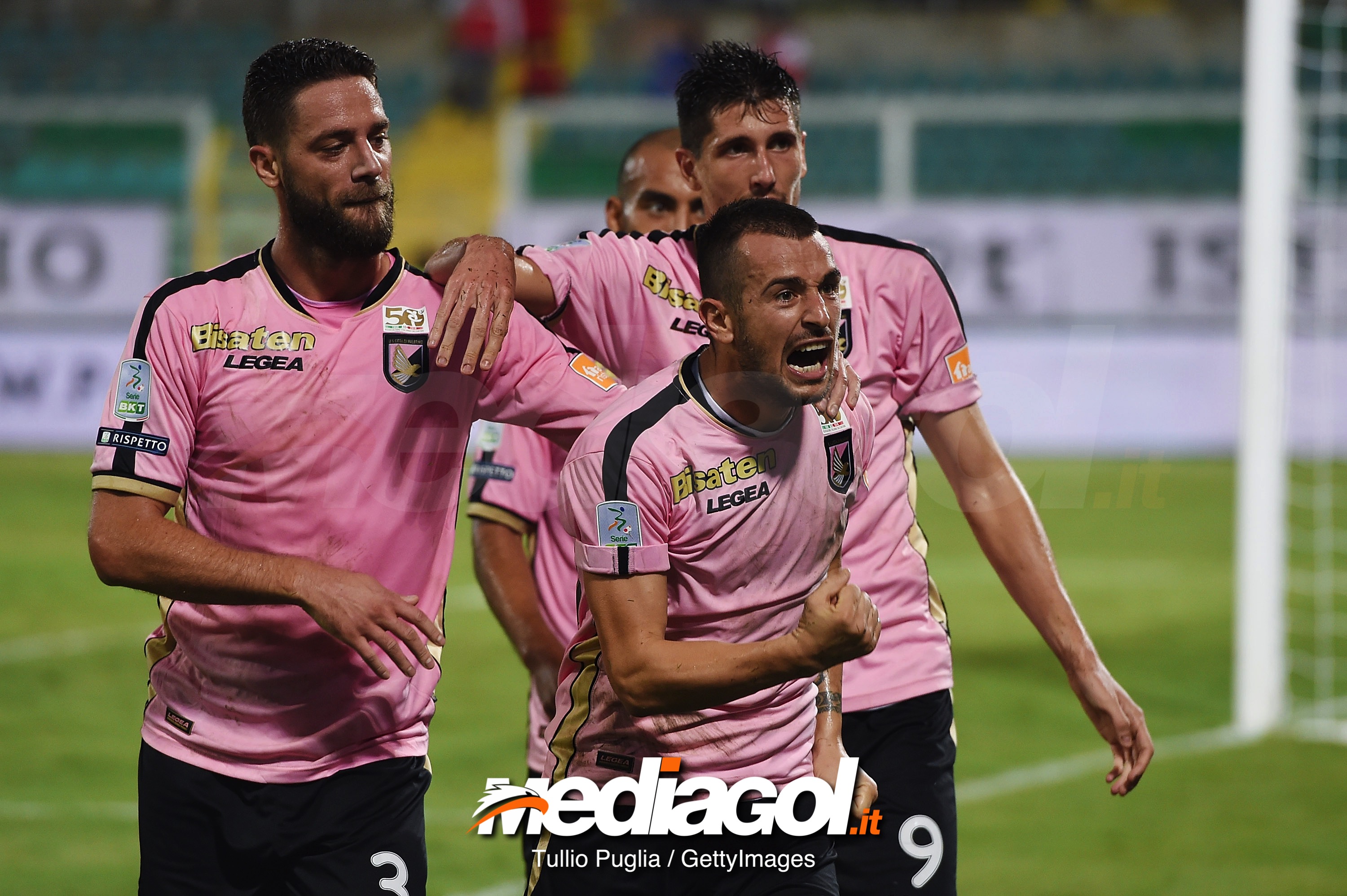 US Citta di Palermo v Crotone FC - Serie B