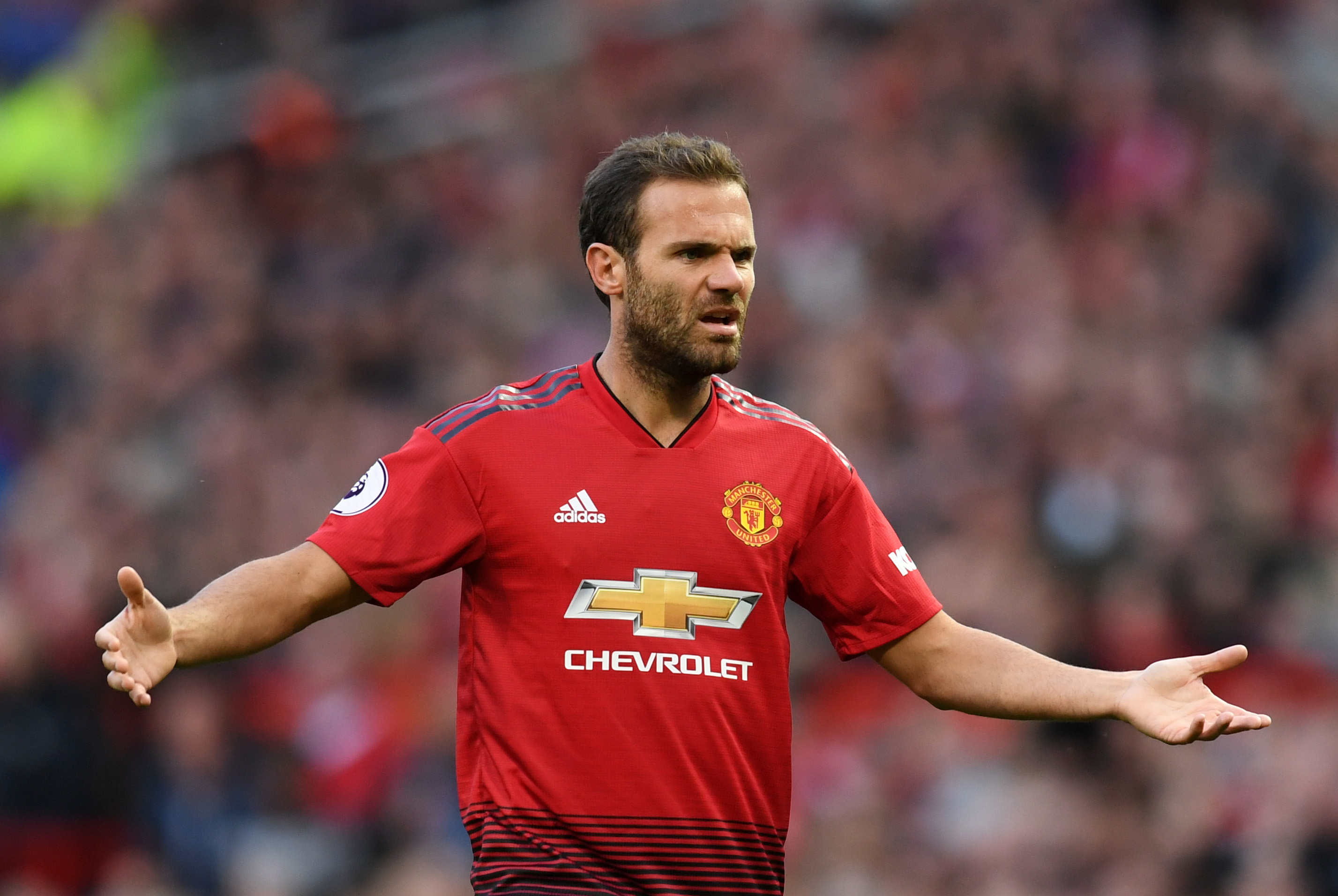 MANCHESTER, ENGLAND - AUGUST 10:  Juan Mata of Manchester United reacts during the Premier League match between Manchester United and Leicester City at Old Trafford on August 10, 2018 in Manchester, United Kingdom.  (Photo by Michael Regan/Getty Images)