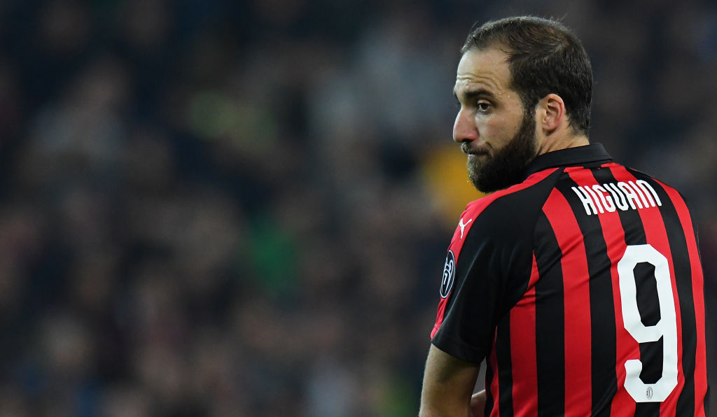 UDINE, ITALY - NOVEMBER 04:  Gonzalo Higuain of AC Milan looks on during the Serie A match between Udinese and AC Milan at Stadio Friuli on November 4, 2018 in Udine, Italy.  (Photo by Alessandro Sabattini/Getty Images)