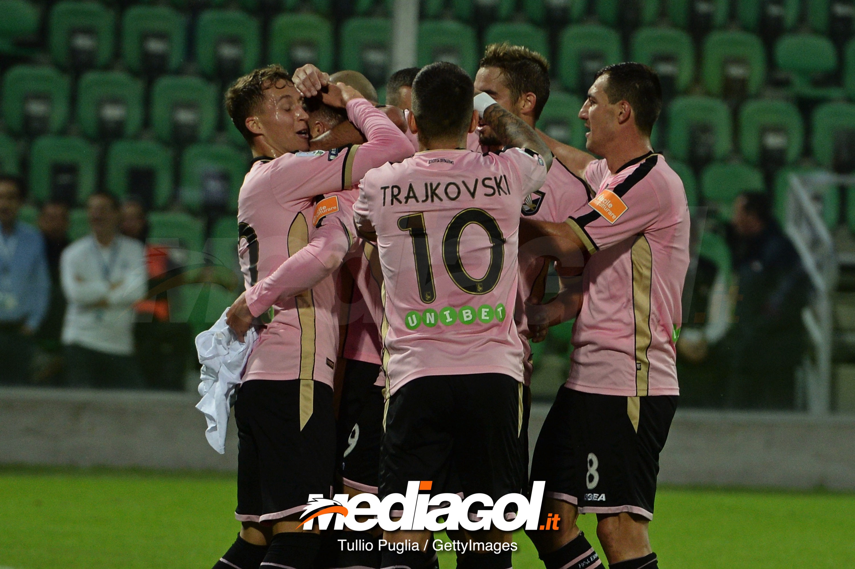 US Citta di Palermo v Cosenza - Serie B