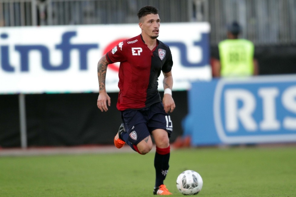 Il difensore del Cagliari Fabio Pisacane