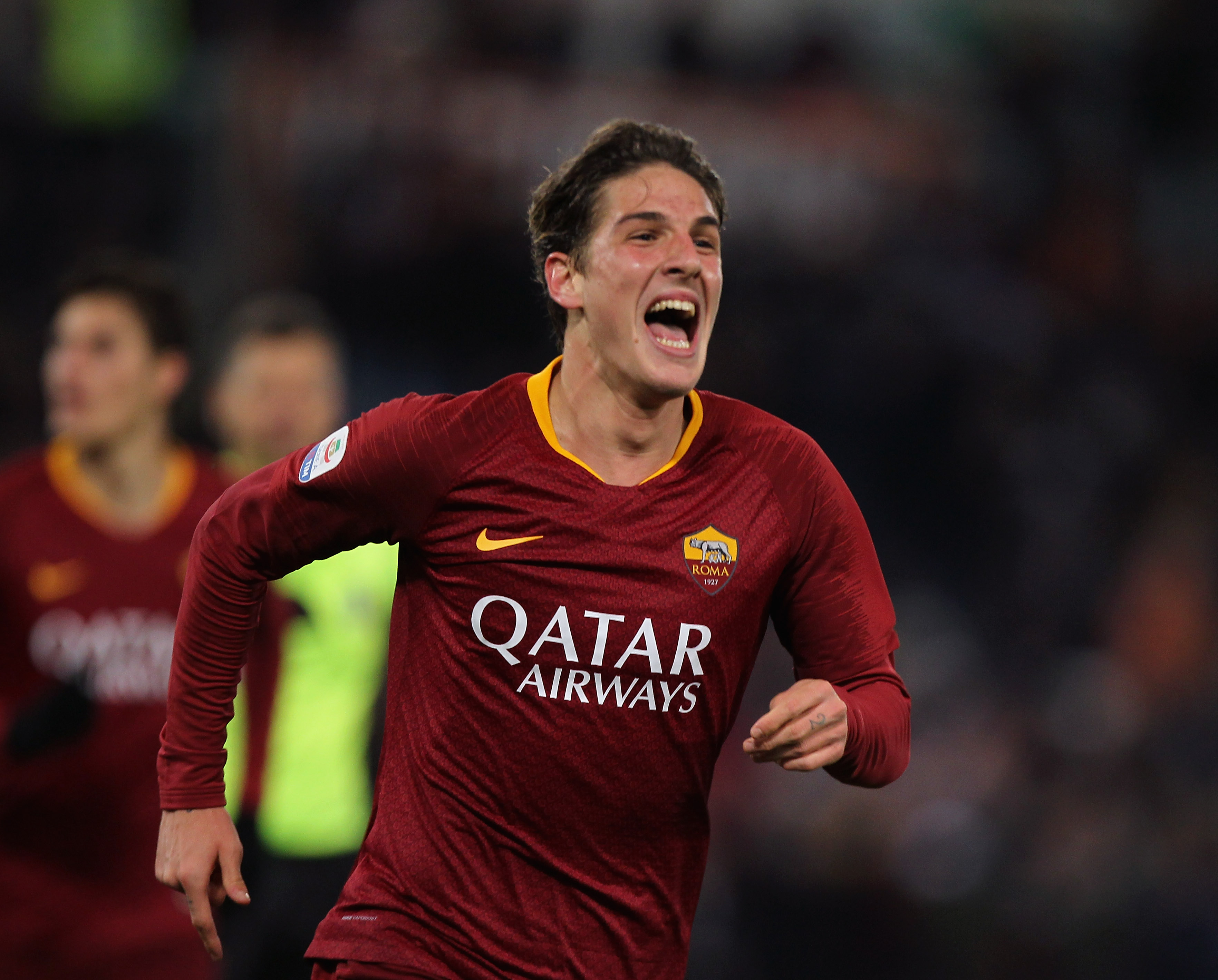 ROME, ITALY - DECEMBER 26:  Nicolo' Zaniolo of AS Roma celebrates after scoring the team's third goal during the Serie A match between AS Roma and US Sassuolo at Stadio Olimpico on December 26, 2018 in Rome, Italy.  (Photo by Paolo Bruno/Getty Images)