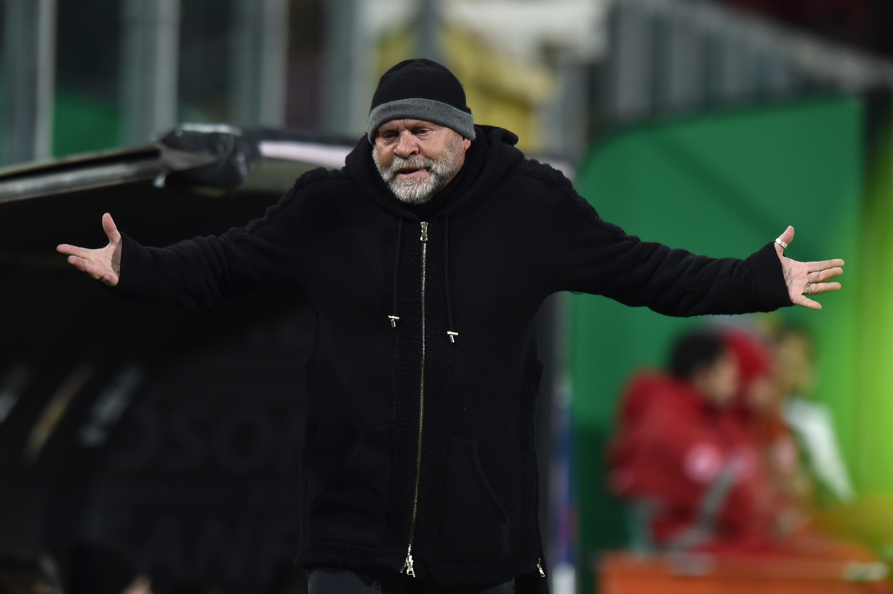 PALERMO, ITALY - FEBRUARY 27:  Head coach Serse Cosmi of Ascoli reacts during the Serie B match between US Citta di Palermo and Ascoli Picchio on February 27, 2018 in Palermo, Italy.  (Photo by Tullio M. Puglia/Getty Images)