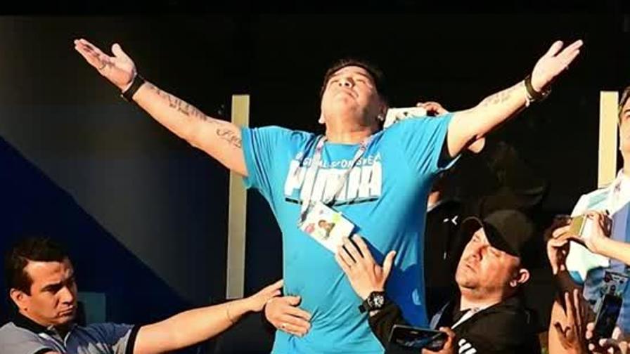 Maradonashow_1__HIRES_896-k4eH--896x504@Gazzetta-Web
