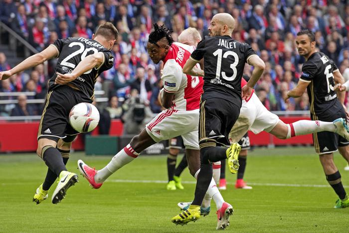 Ajax Amsterdam vs Olympique Lyon