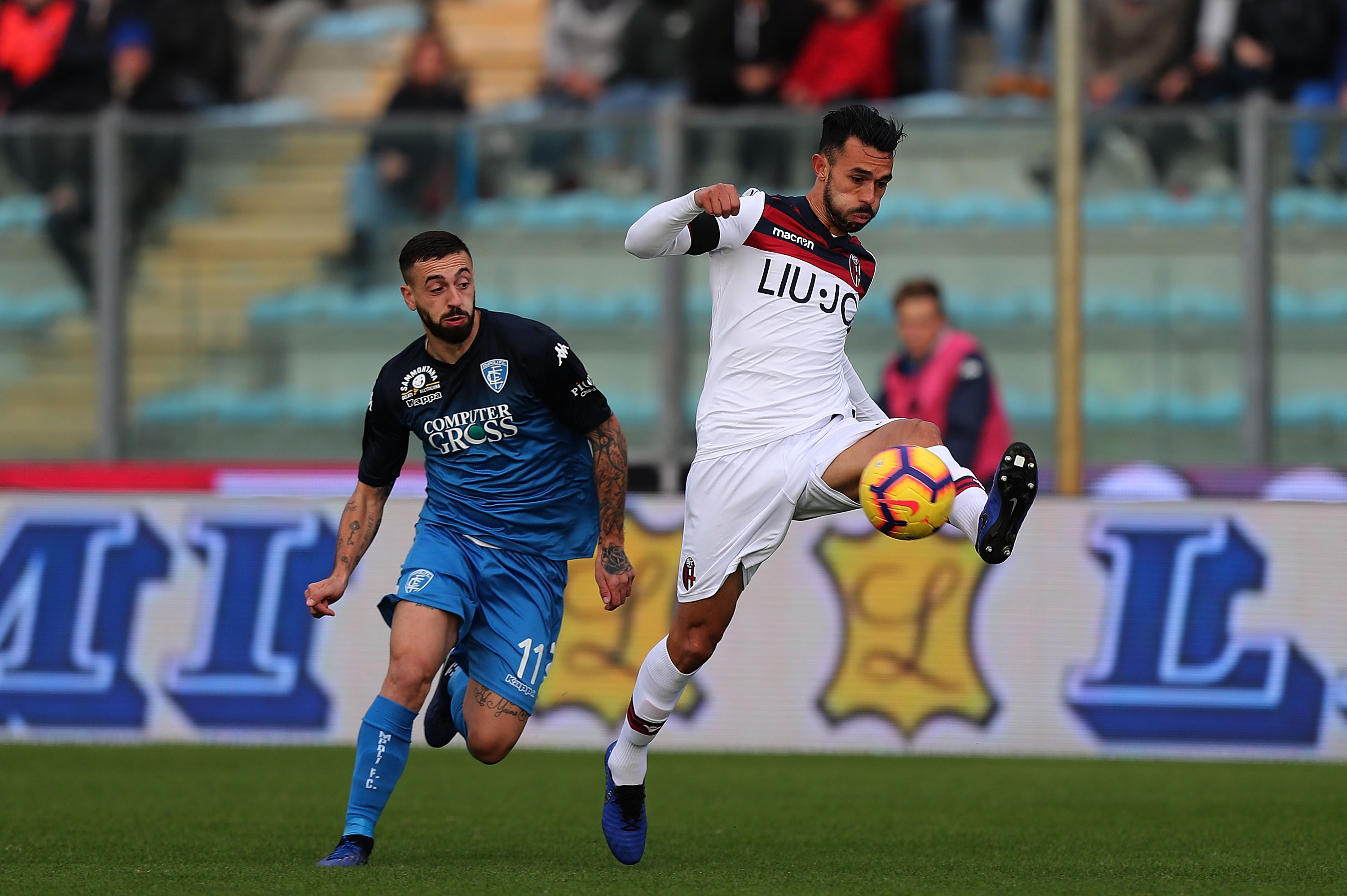 EMPOLI, ITALY - DECEMBER 09: Giancarlo Gonzalez of Bologna FC in action during the Serie A match between Empoli and Bologna FC at Stadio Carlo Castellani on December 9, 2018 in Empoli, Italy.  (Photo by Gabriele Maltinti/Getty Images)