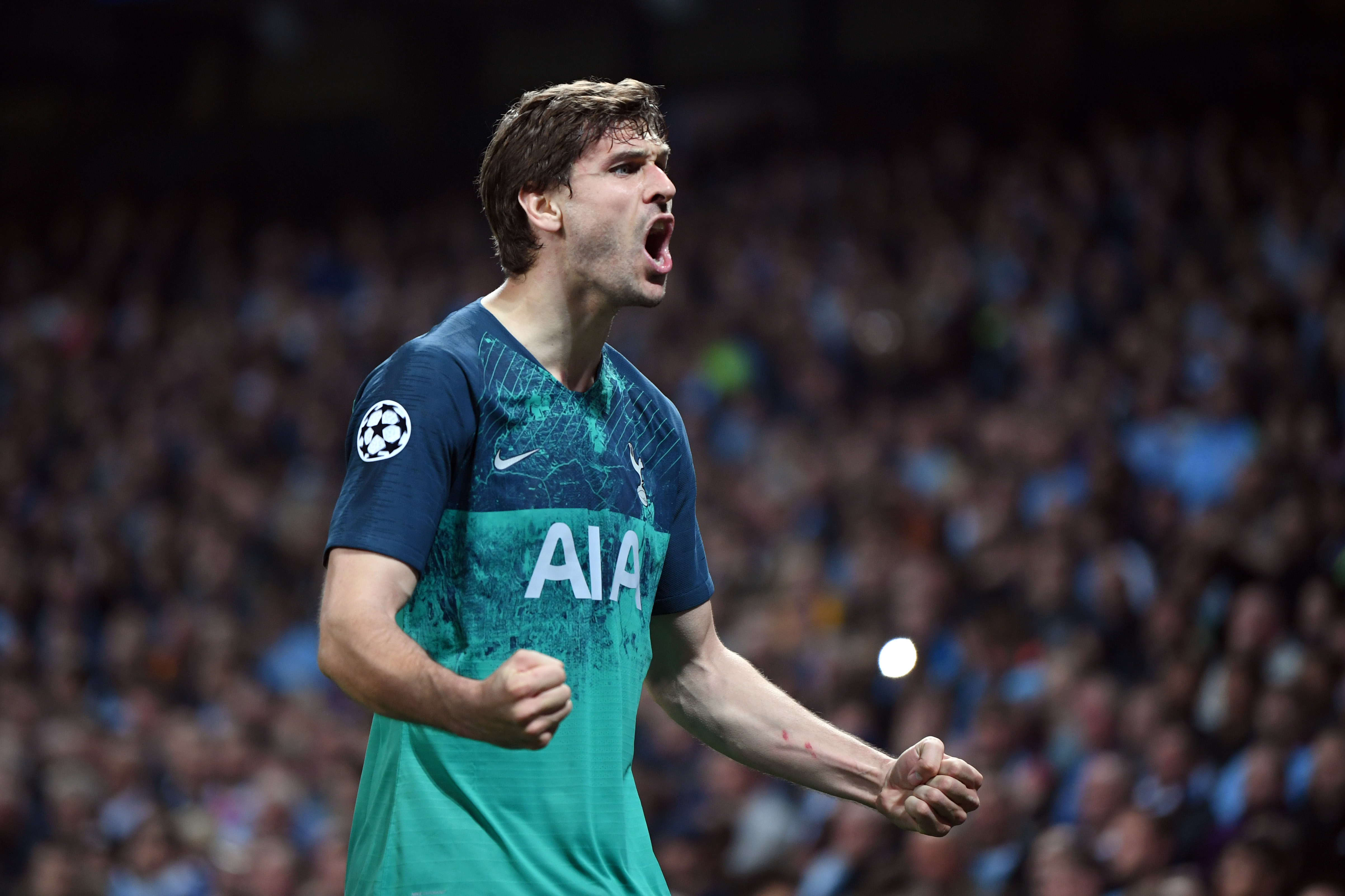 MANCHESTER, ENGLAND - APRIL 17:  Fernando Llorente of Tottenham Hotspur celebrates after scoring his team's third goal during the UEFA Champions League Quarter Final second leg match between Manchester City and Tottenham Hotspur at at Etihad Stadium on April 17, 2019 in Manchester, England. (Photo by Laurence Griffiths/Getty Images)
