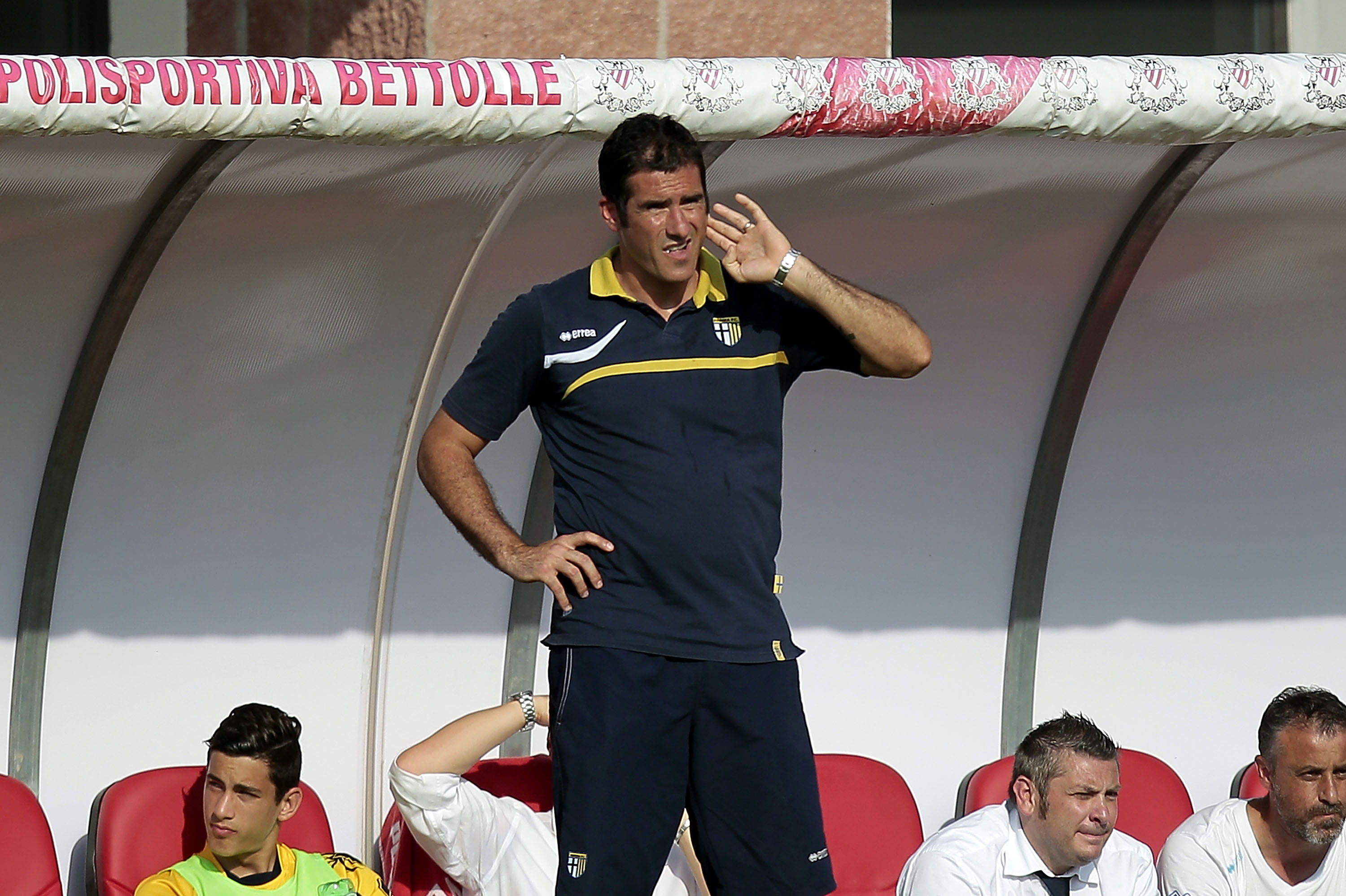 SINALUNGA, ITALY - JUNE 21: Parma head coach Cristiano Lucarelli shouts instructions to his players during the Allievi Nazionali supercup match between FC Parma and UC AlbinoLeffe on June 21, 2013 in Sinalunga, Italy.  (Photo by Gabriele Maltinti/Getty Images)