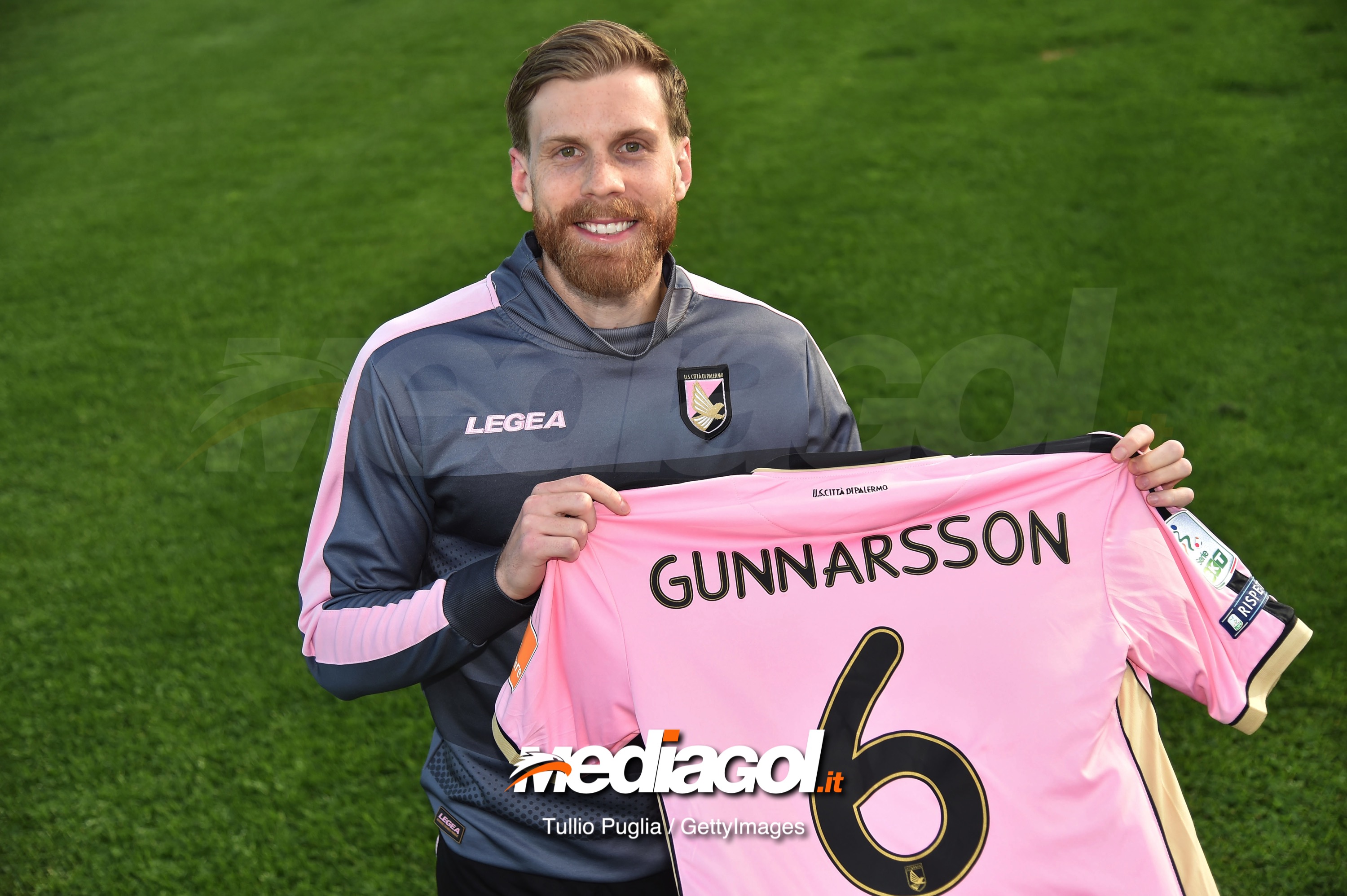 PALERMO, ITALY - MARCH 01: Niklas Gunnarsson poses during his presentation as new player of US Citta' di Palermo at Tenente Carmelo Onorato Sports Center on March 01, 2019 in Palermo, Italy. (Photo by Tullio M. Puglia/Getty Images)