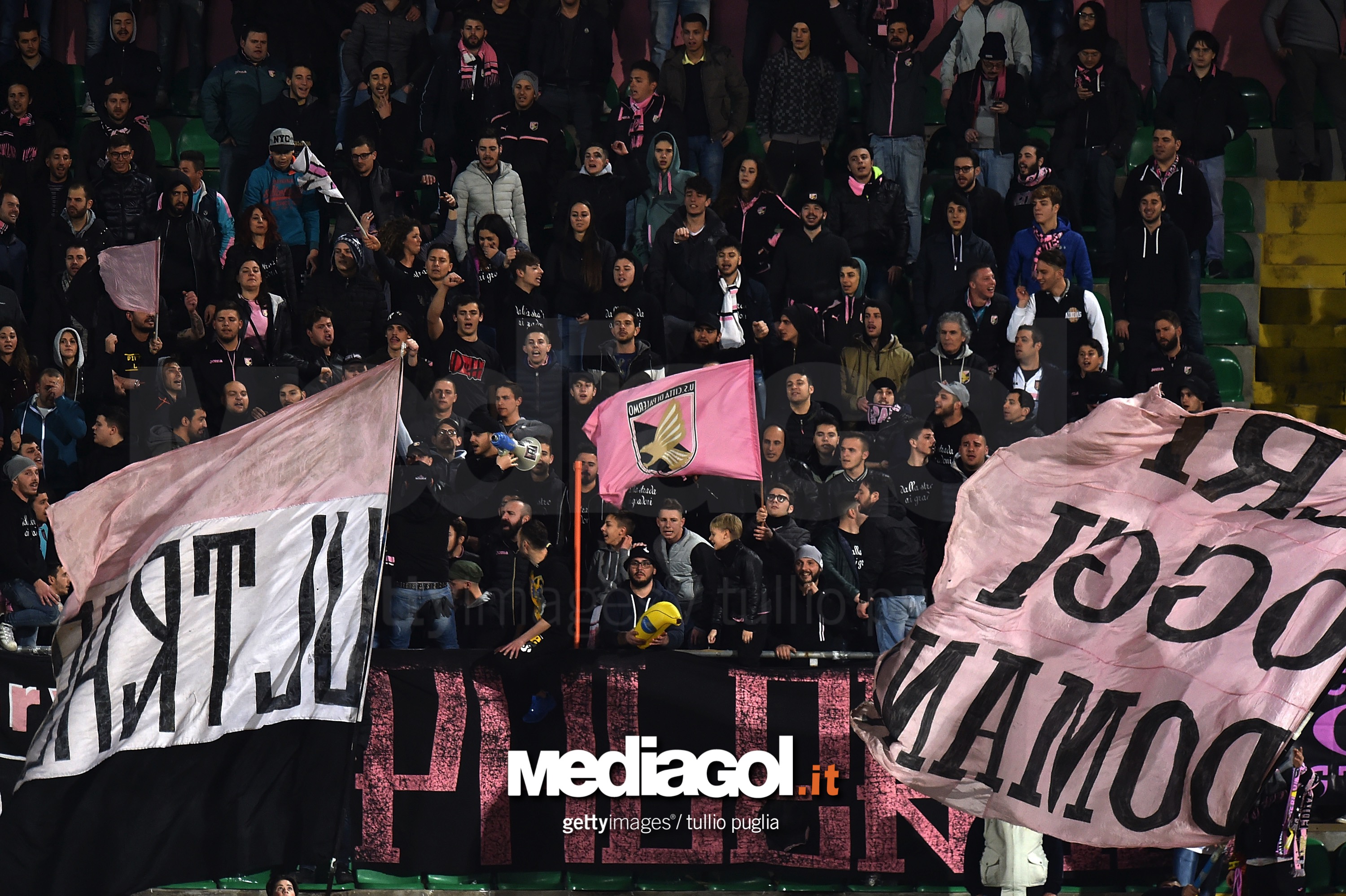 US Citta di Palermo v FC Crotone - Serie A