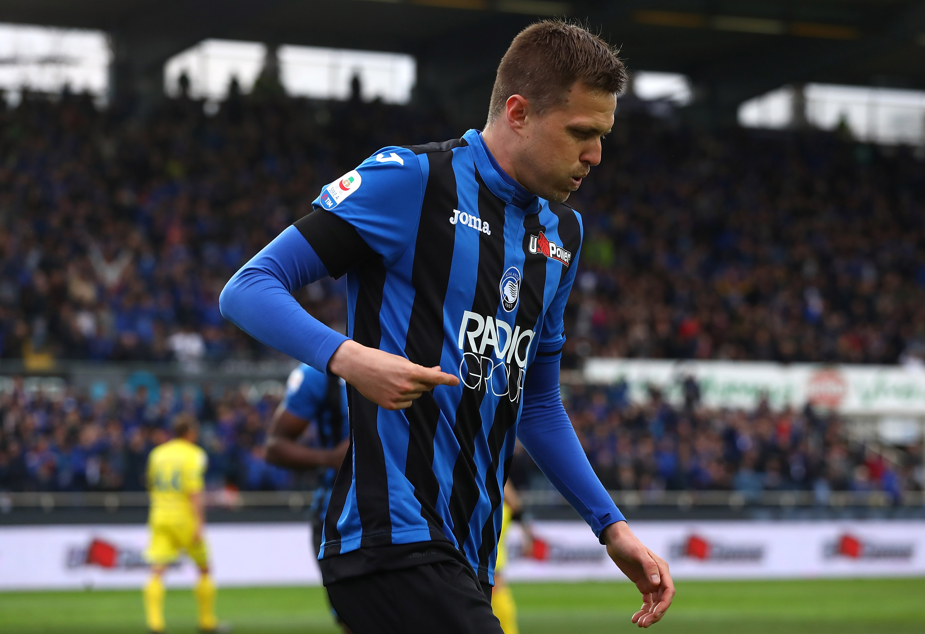 BERGAMO, ITALY - MARCH 17:  Josip Ilicic of Atalanta BC celebrates his goal during the Serie A match between Atalanta BC and Chievo at Stadio Atleti Azzurri d'Italia on March 17, 2019 in Bergamo, Italy.  (Photo by Marco Luzzani/Getty Images)