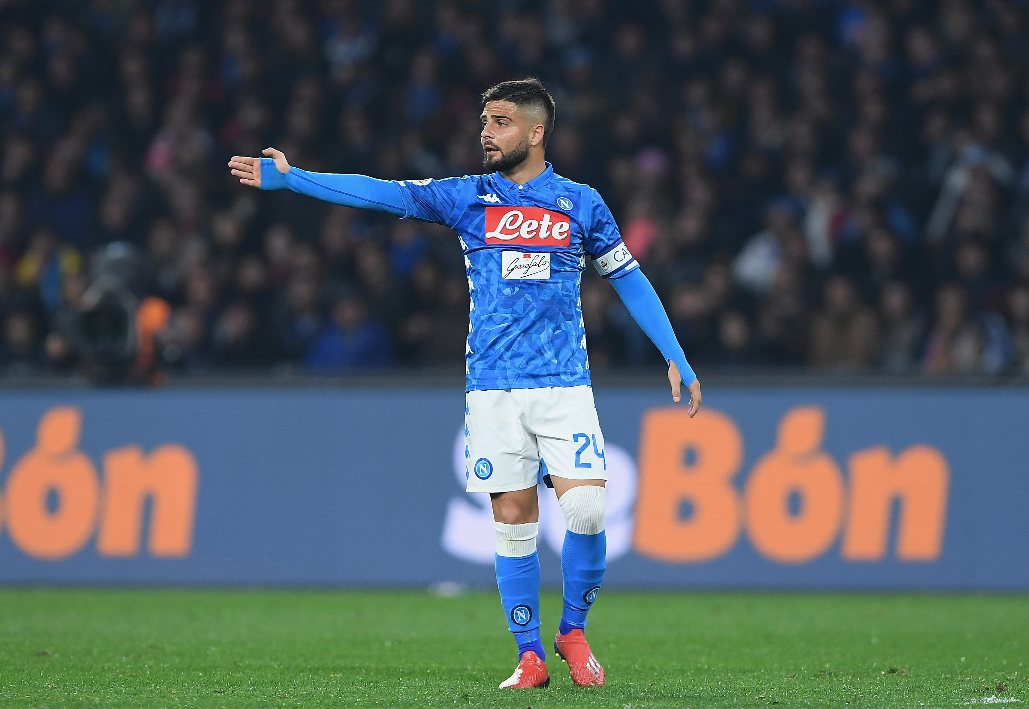 NAPLES, ITALY - MARCH 03:  Lorenzo Insigne of SSC Napoli in action during the Serie A match between SSC Napoli and Juventus at Stadio San Paolo on March 3, 2019 in Naples, Italy.  (Photo by Francesco Pecoraro/Getty Images)